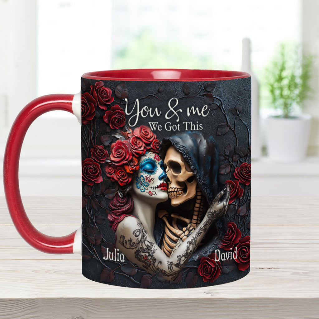 „Du und ich, wir schaffen das“ – Personalisierte Tasse mit Totenkopf-Akzent