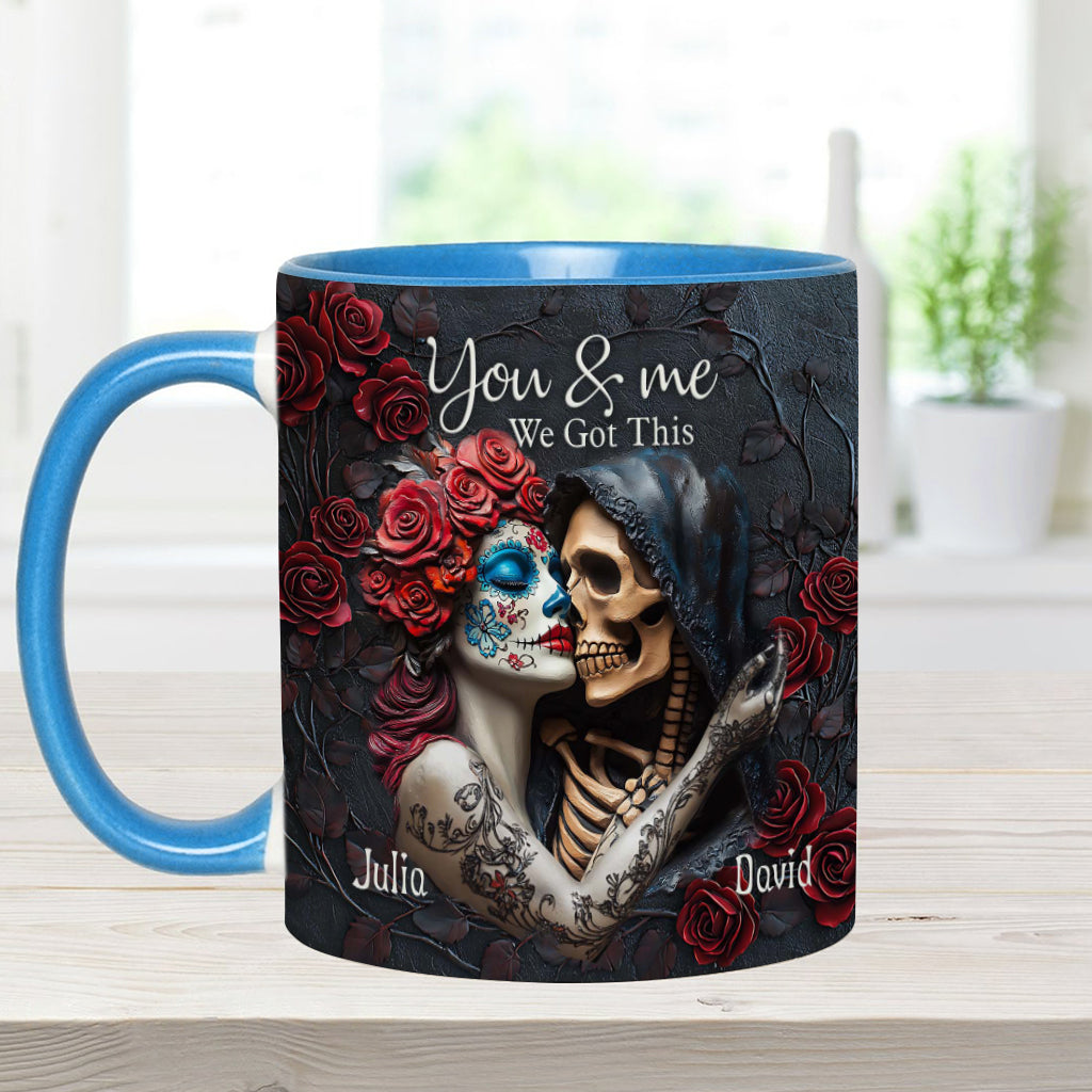 „Du und ich, wir schaffen das“ – Personalisierte Tasse mit Totenkopf-Akzent