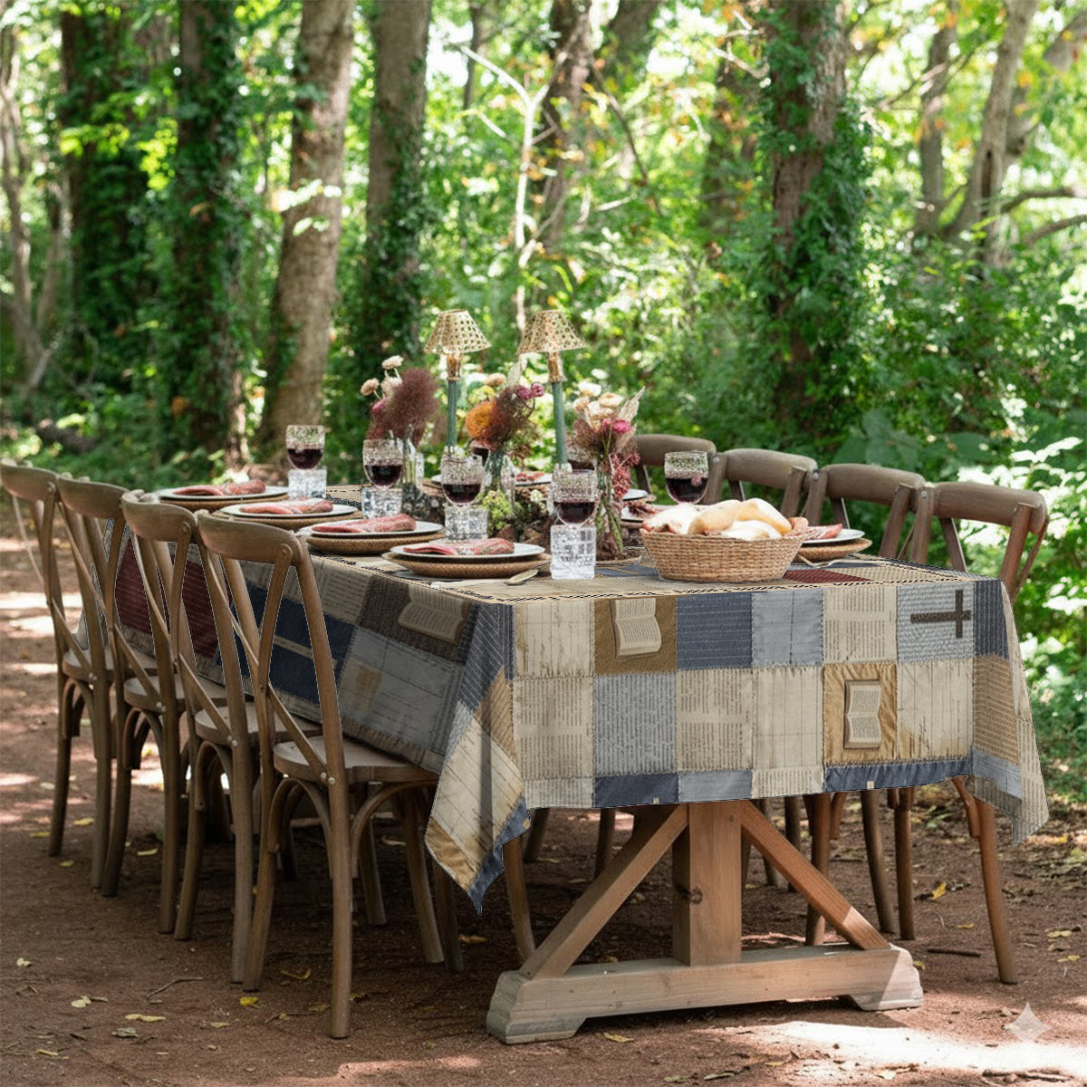 Patchwork des Glaubens – Personalisierte christliche Tischdecke