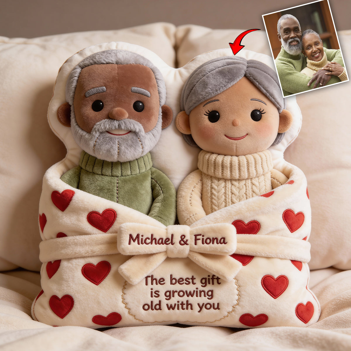 Das schönste Geschenk ist, mit dir alt zu werden – personalisiertes Kissen in Fellform für Paare