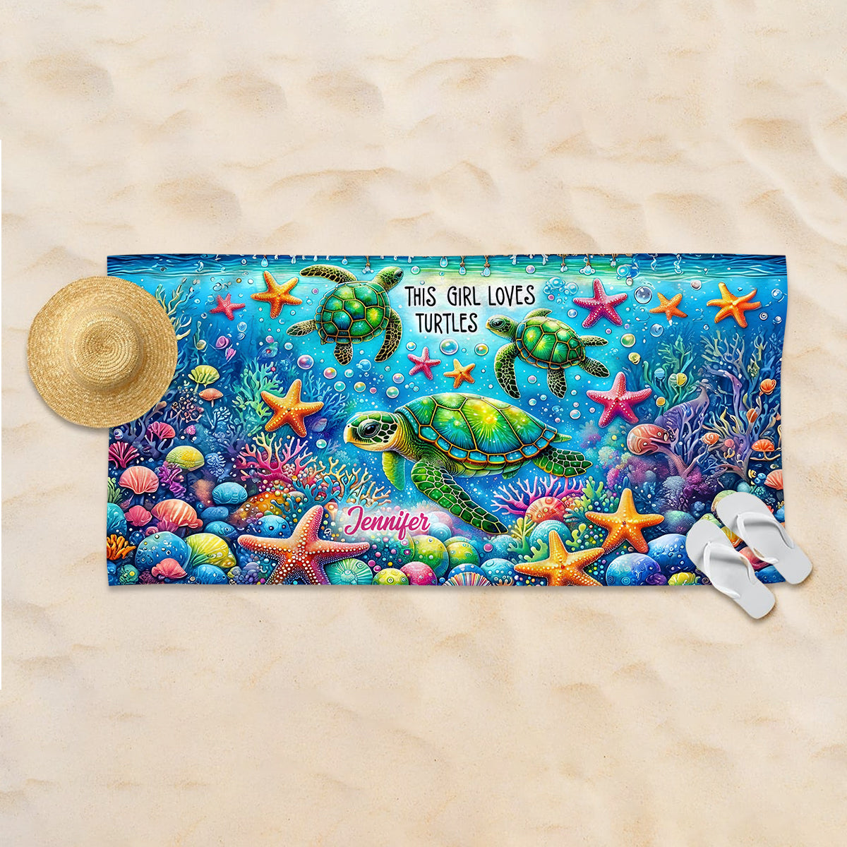 Einfach ein Mädchen, das Schildkröten liebt – personalisiertes, schnelltrocknendes Strandtuch mit Schildkrötenmotiv