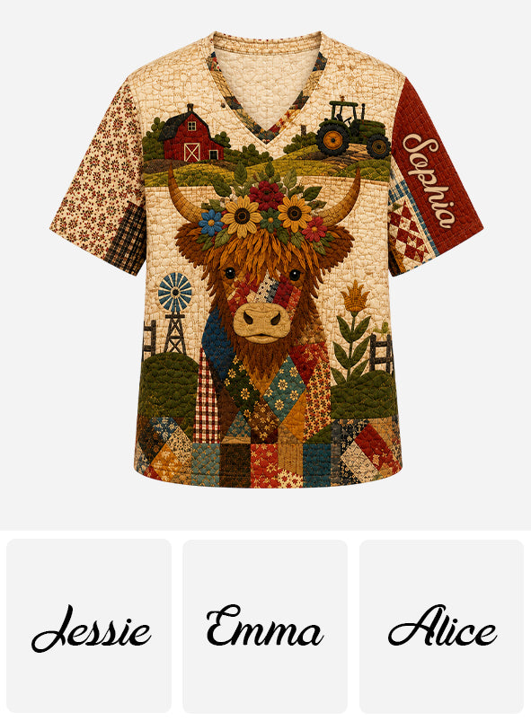 Hochlandrind, Herbststimmung - Personalisierbares Hochlandrind Vollbedrucktes V-Ausschnitt T-Shirt