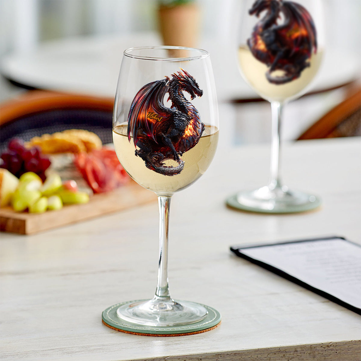 Fantasy-Drache – Personalisiertes Drachen-Weinglas mit langem Stiel