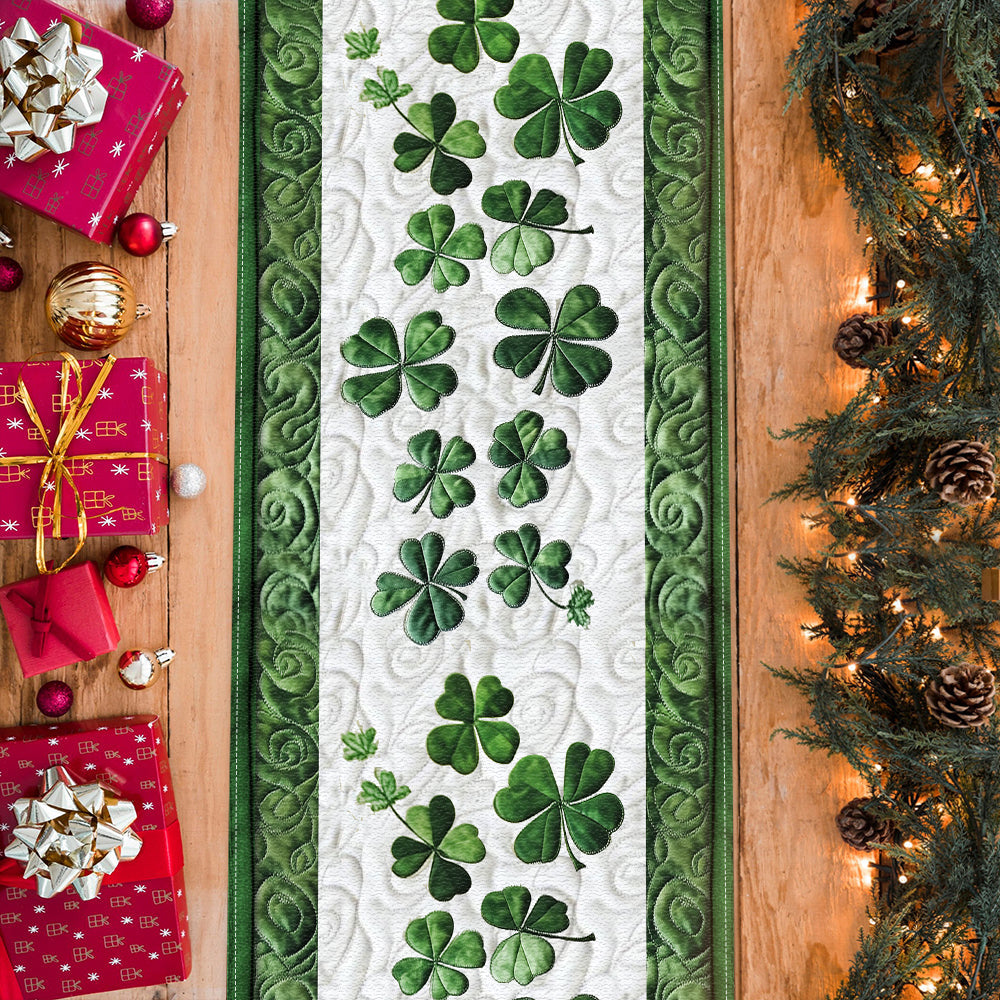 Glückliche Familie – Personalisierter Tischläufer für die Familie