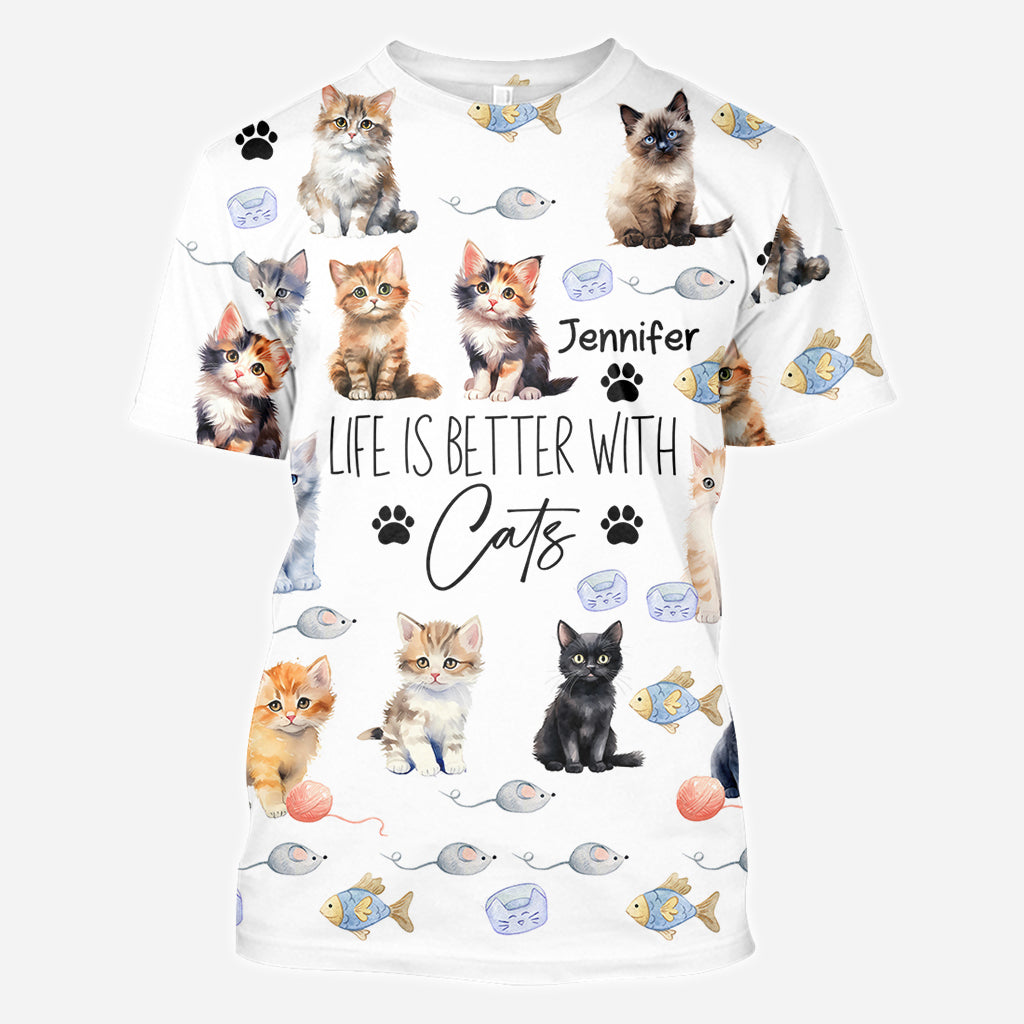 Das Leben ist schöner mit Katzen – Personalisiertes T-Shirt mit Katzenmotiv