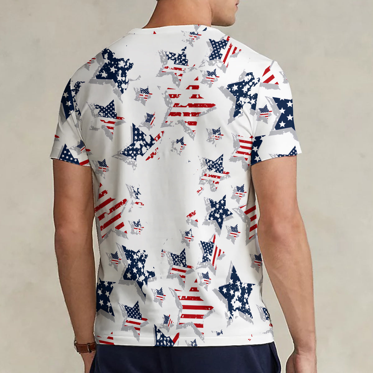 Patriot Dog Mom - Personalisiertes T-Shirt mit V-Ausschnitt und vollflächigem Hunde-Aufdruck