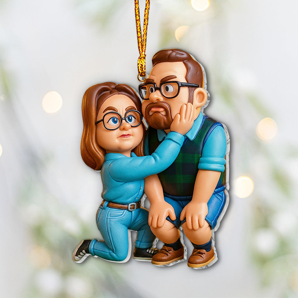 Lustiges Geschenk im cartoonhaften, übertriebenen Maskottchen-Stil – personalisierter Schmuck