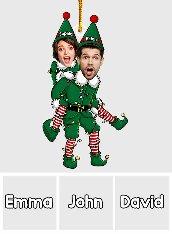 Verspielter Elf – Personalisierter transparenter Paar-Weihnachtsbaumschmuck