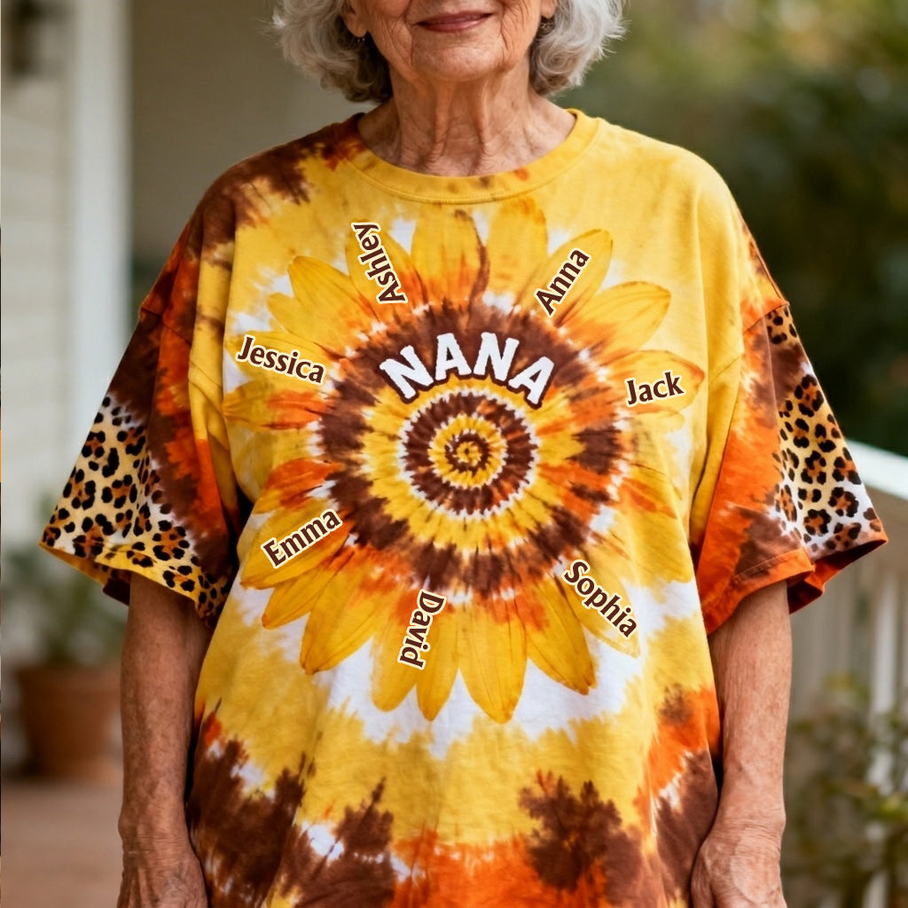 Omas kleiner Sonnenblume - Personalisierte Oma All Over Shirt