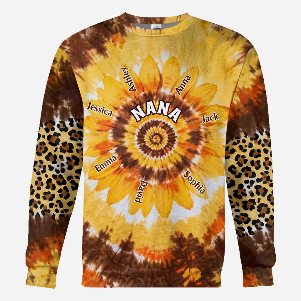 Omas kleiner Sonnenblume - Personalisierte Oma All Over Shirt