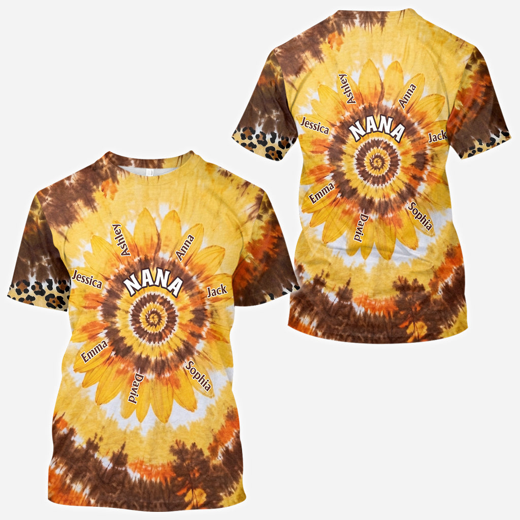 Omas kleiner Sonnenblume - Personalisierte Oma All Over Shirt