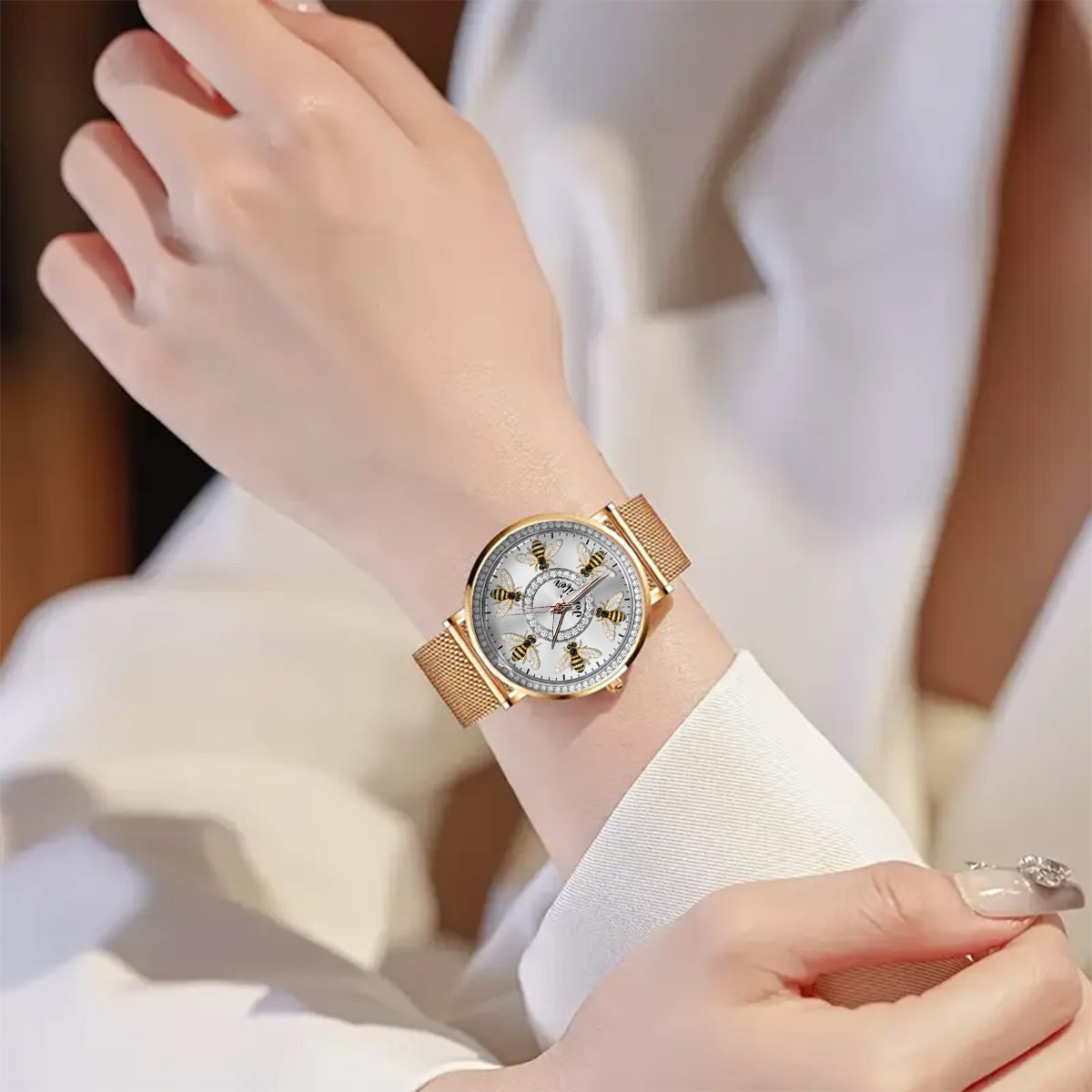 Liebe Bienen – Personalisierte Damen-Handuhr mit Bienenmotiv 