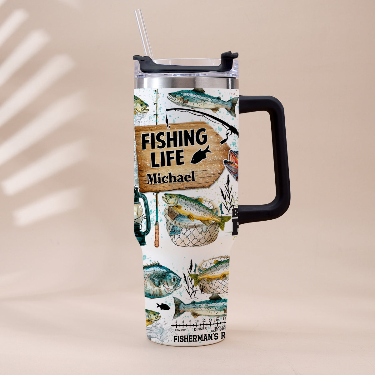 Nur noch ein Wurf – personalisierter Angelbecher mit Henkel