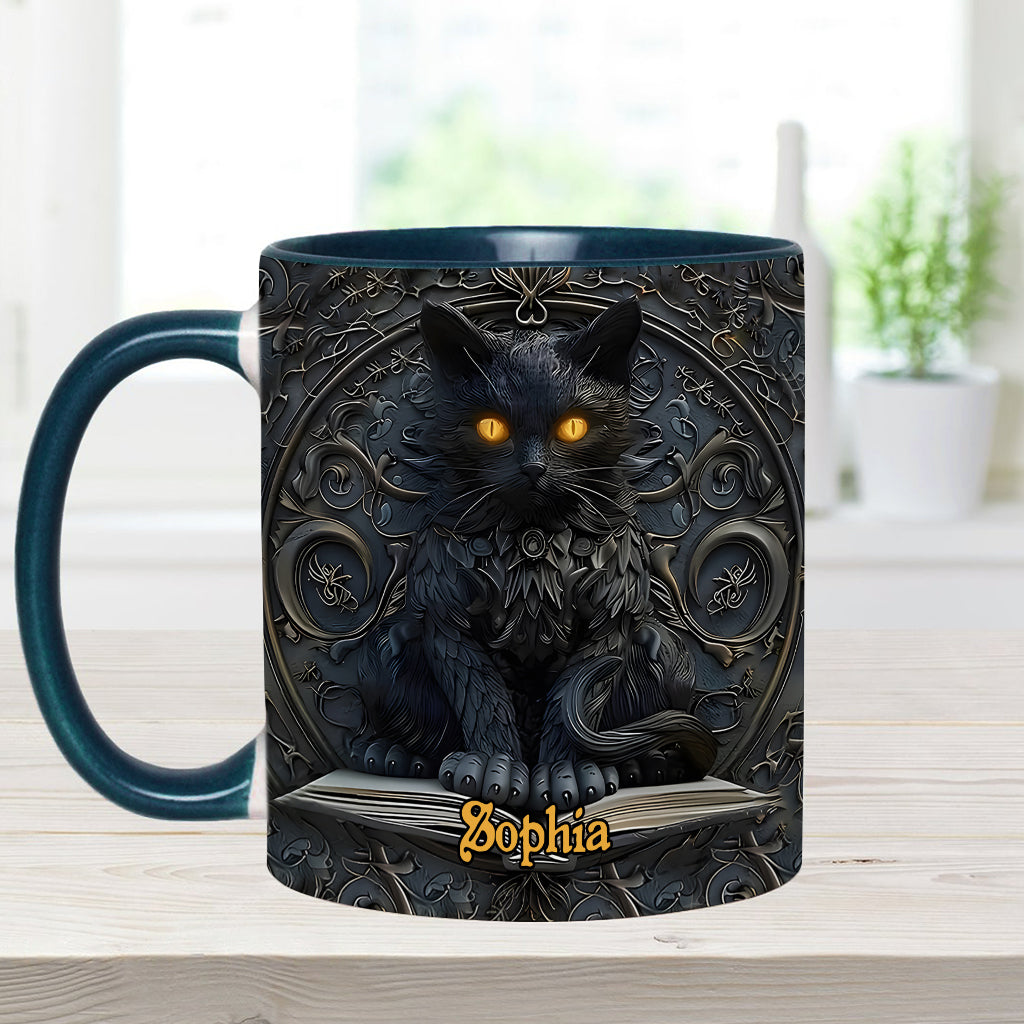 Mein Krafttier – Personalisierte Tasse mit schwarzem Katzenmotiv