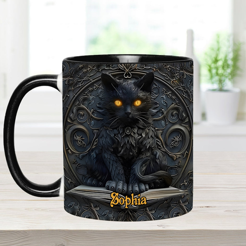 Mein Krafttier – Personalisierte Tasse mit schwarzem Katzenmotiv
