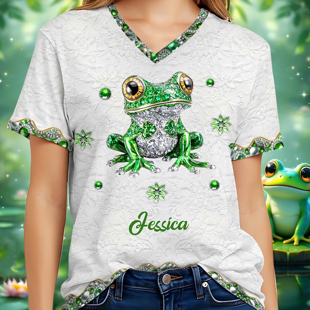 Love Frog – Personalisiertes T-Shirt mit Frosch-Vollbilddruck und V-Ausschnitt