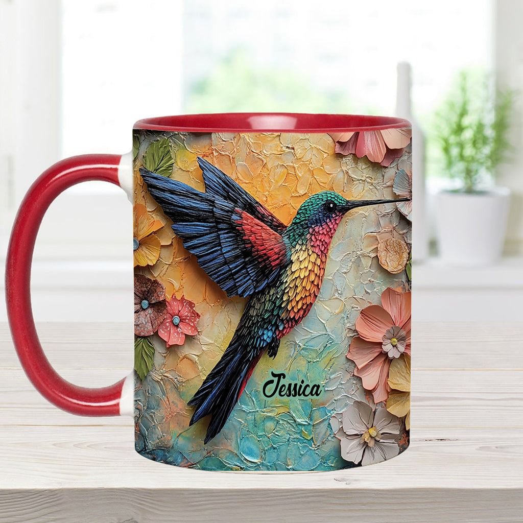 Atemberaubende Fliege – Personalisierte Tasse mit Kolibri-Akzent