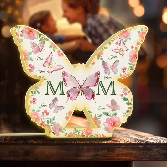 Schmetterlinge für Mama und Kinder – Personalisierte Leuchtbox in Mutterform