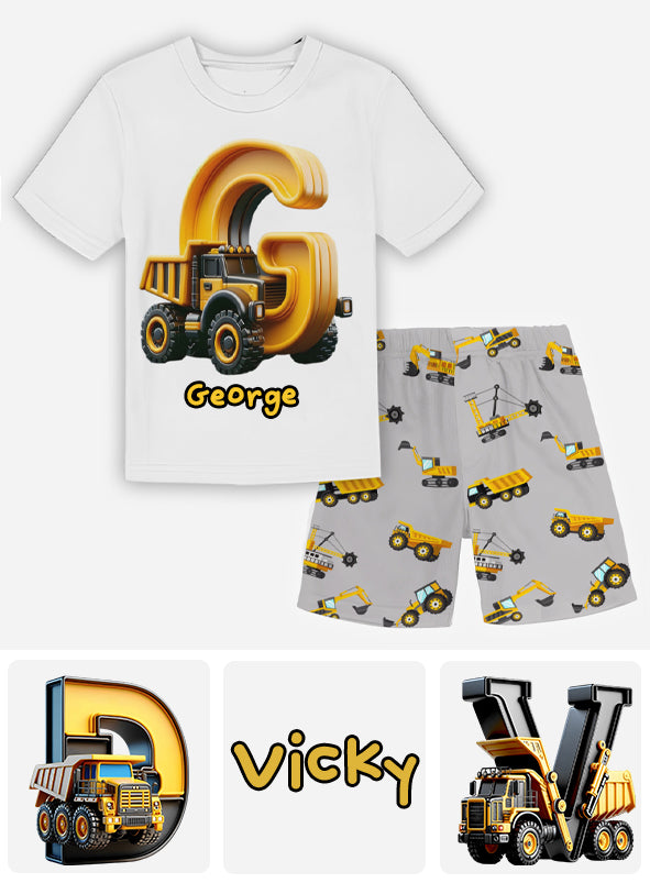 Cooles LKW-Alphabet – Personalisiertes Kinder-T-Shirt & Shorts