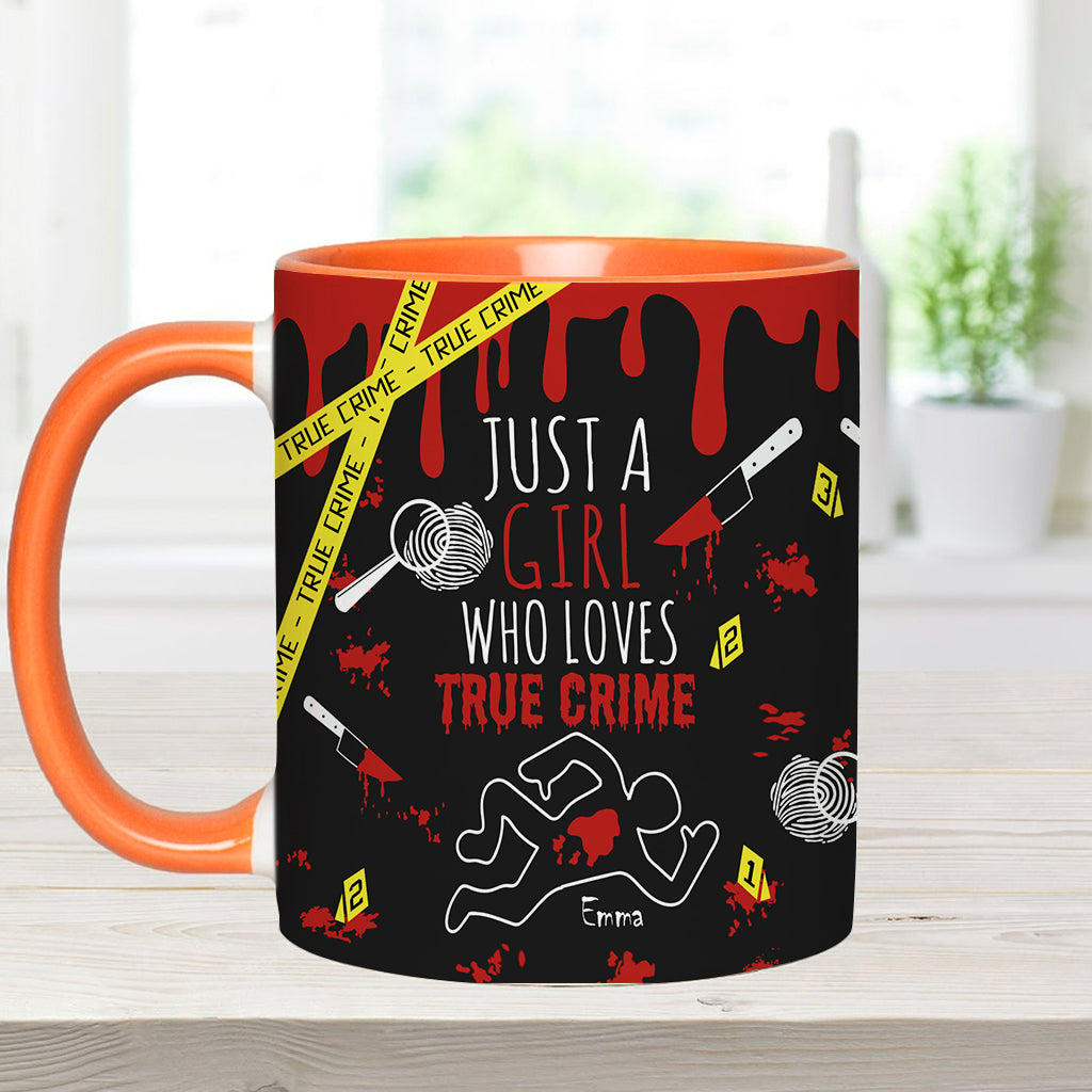 Personalisierte Tasse mit Akzent für ein Mädchen, das True Crime liebt