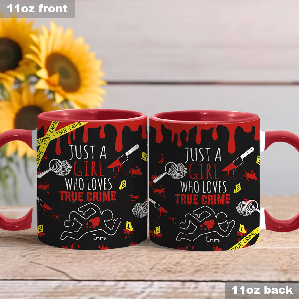 Personalisierte Tasse mit Akzent für ein Mädchen, das True Crime liebt