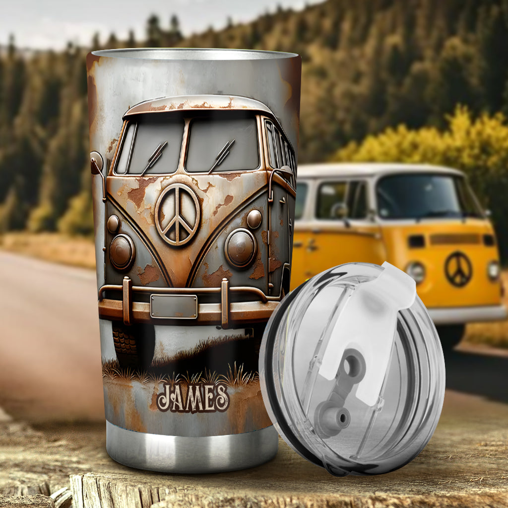 Vintage-Wohnmobil mit Friedenssymbol – personalisierter Hippie-Becher