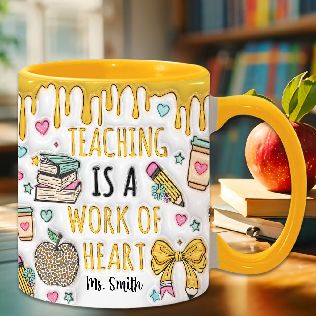 Lehren ist eine Herzensangelegenheit – Personalisierte Tasse mit Lehrermotiv