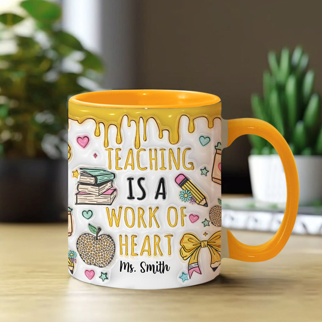 Lehren ist eine Herzensangelegenheit – Personalisierte Tasse mit Lehrermotiv