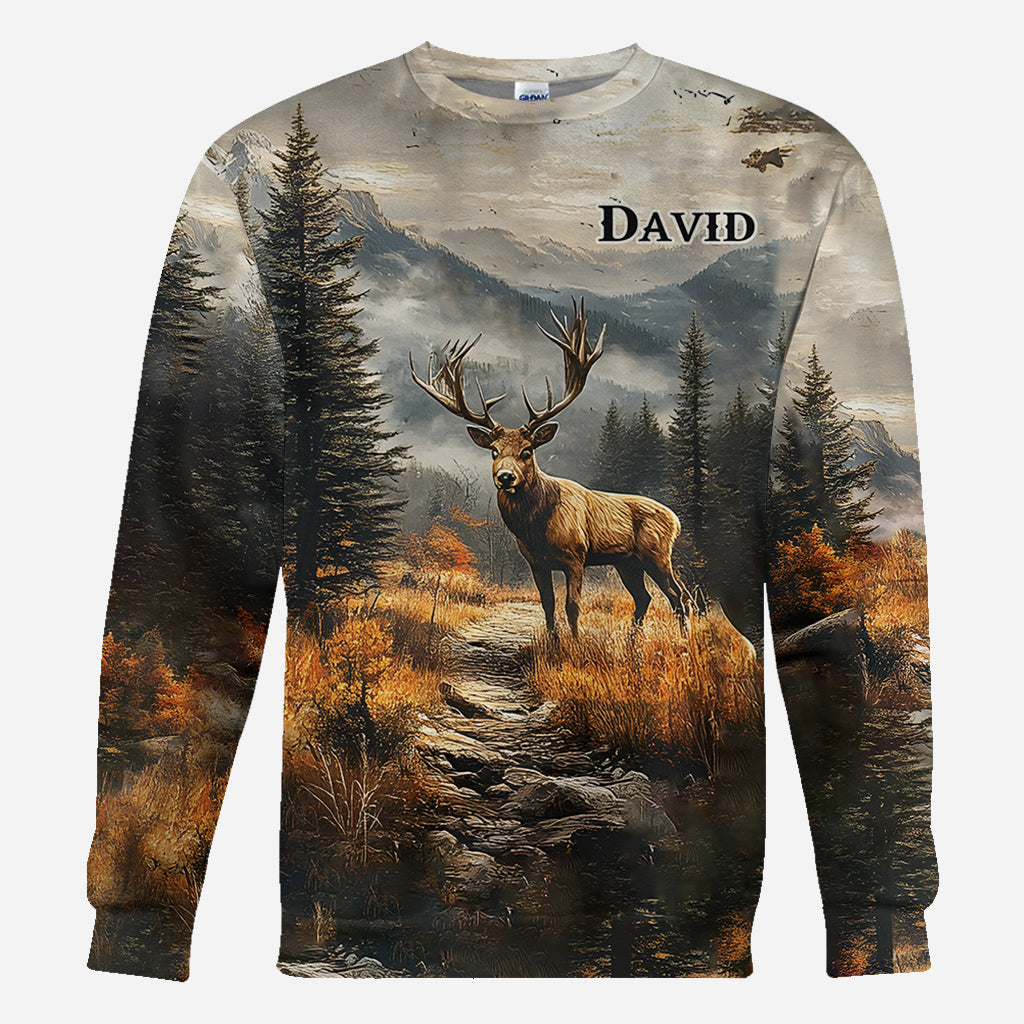 Beliebiger Name, wunderschönes Hirschmotiv - Personalisiertes Jagd-Shirt
