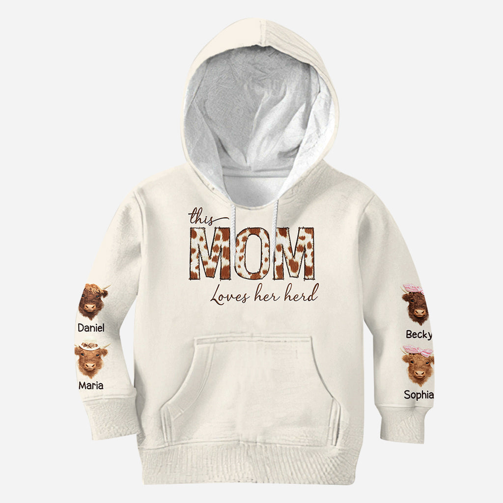 Dieses Mama-Mama-Shirt liebt ihre Herde – personalisiertes Mutter-Shirt