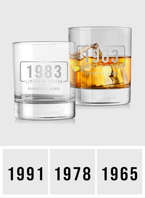 Perfekt gereiftes, personalisiertes Geburtstags-Whiskyglas
