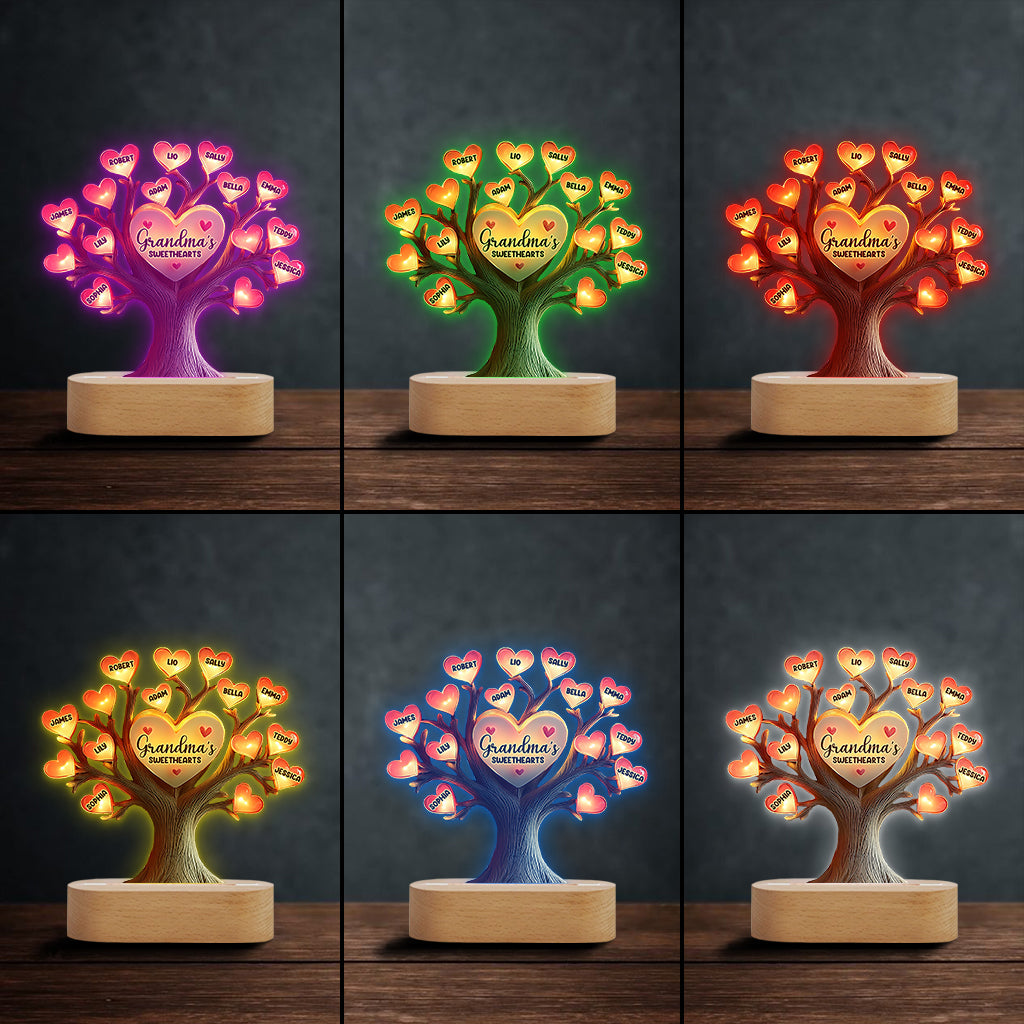 Omas Lieblinge – Personalisierte, omaförmige Leuchte mit Plakette