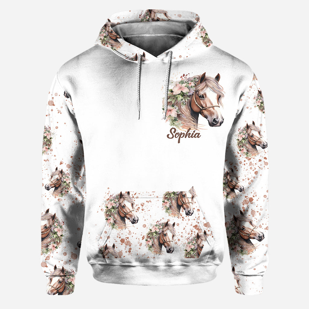 Einfach ein Mädchen, das Pferde liebt – Personalisierter Pferde-Hoodie und Leggings