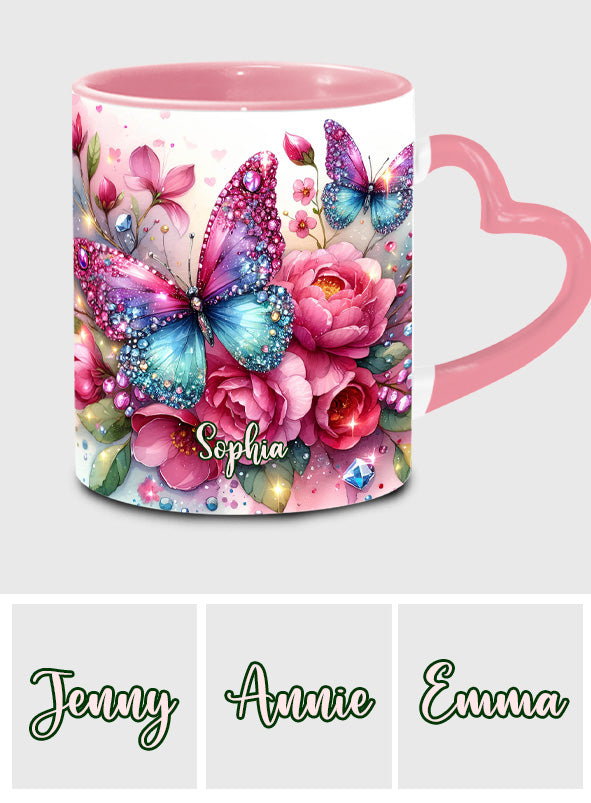 Glitzernder Schmetterling – Personalisierte Tasse mit Schmetterlingsherzgriff