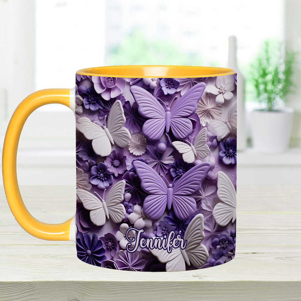 Personalisierte Tasse mit Schmetterlingsmotiv in Lila Schmetterlings-Optik