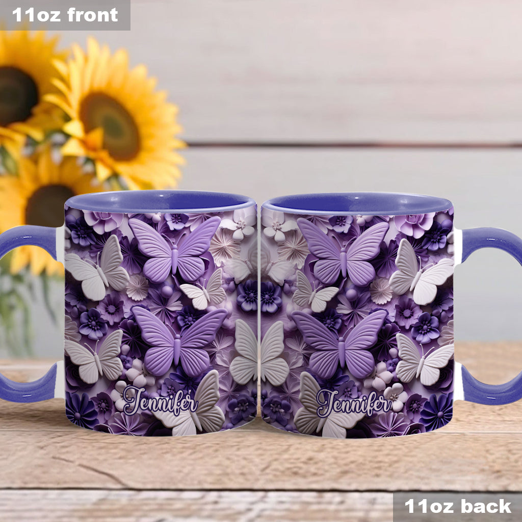Personalisierte Tasse mit Schmetterlingsmotiv in Lila Schmetterlings-Optik