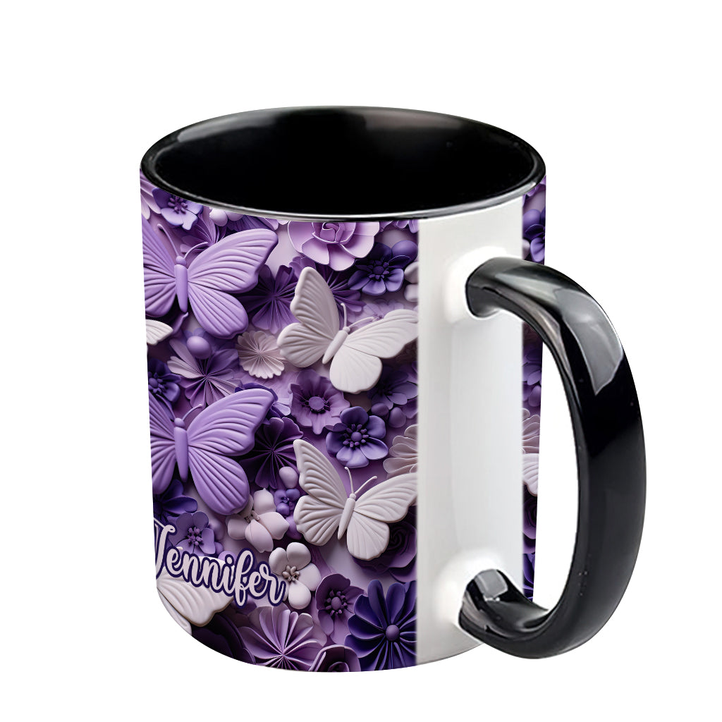 Personalisierte Tasse mit Schmetterlingsmotiv in Lila Schmetterlings-Optik