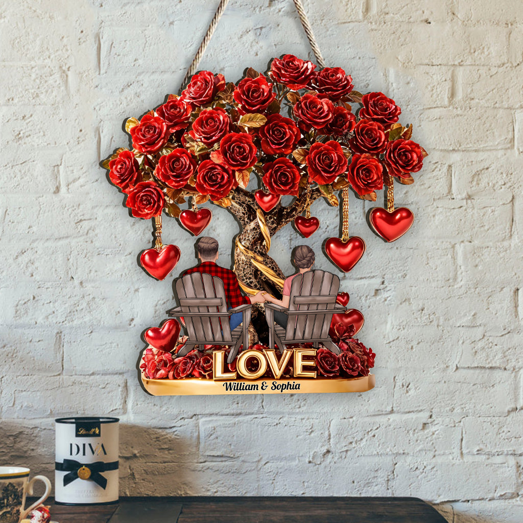 Baum der Liebe – Personalisiertes Holzschild in individueller Pärchenform