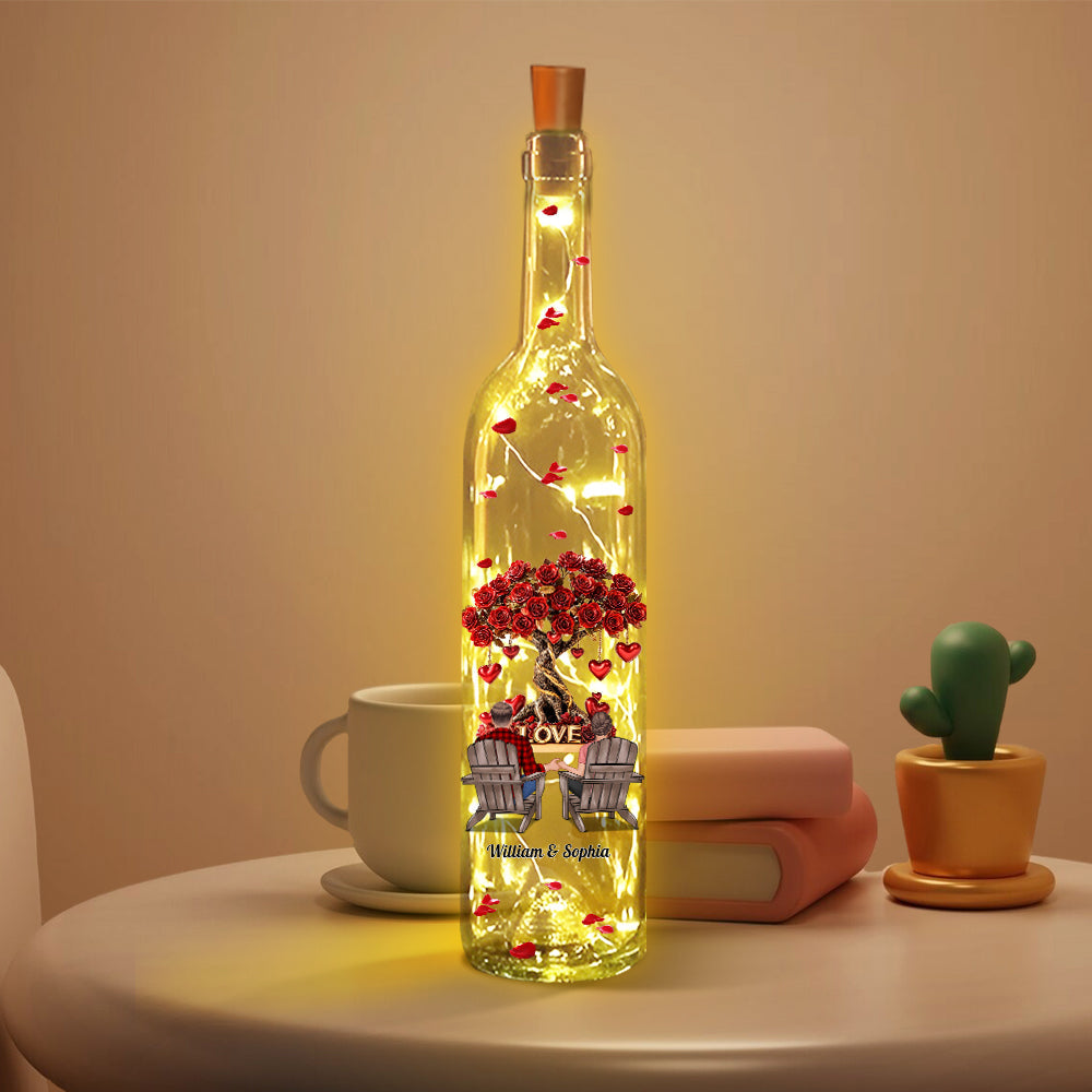 Baum der Liebe – Personalisierte Weinflaschenlampe für Paare
