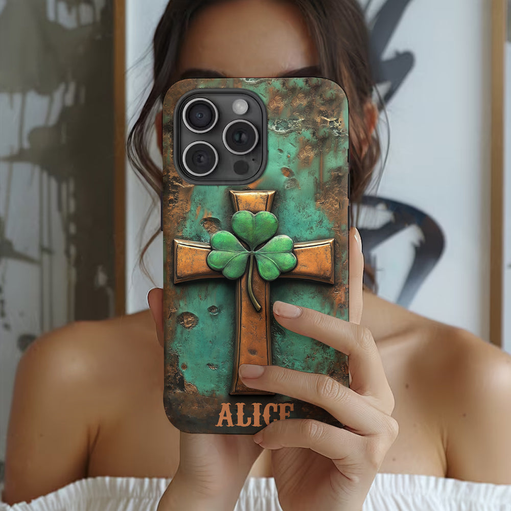 Vintage Irisches Kreuz – Personalisierte Handyhülle mit Allover-Print zum St. Patrick's Day