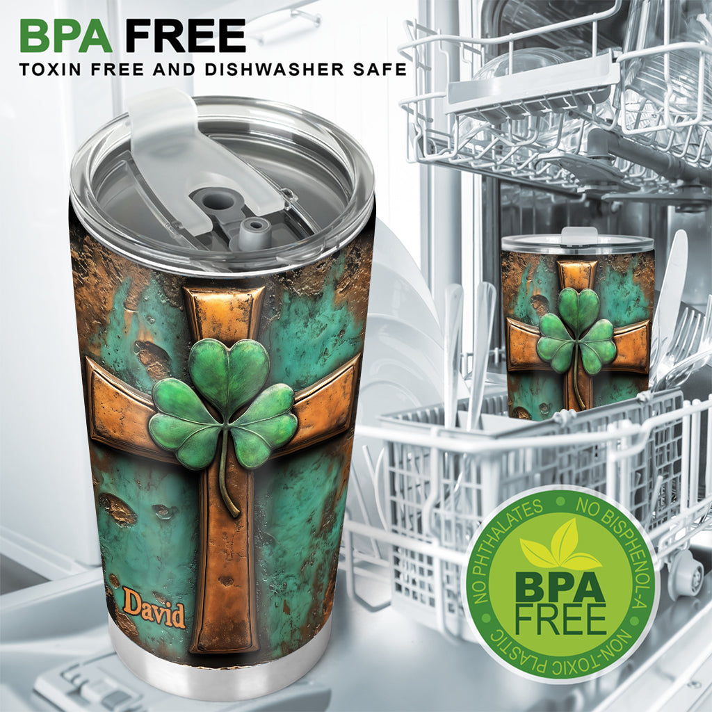Vintage-Becher mit irischem Kreuz – personalisierter St. Patrick's Day-Becher