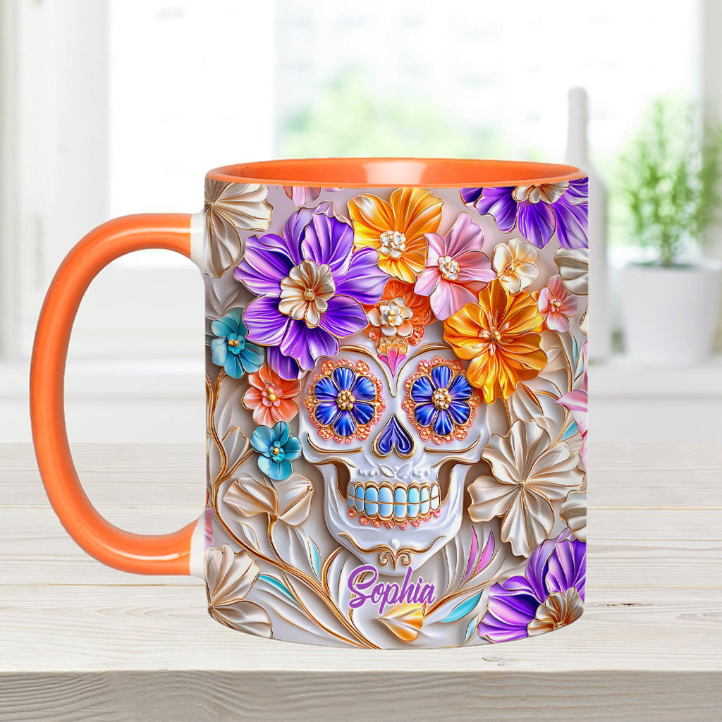 Personalisierte Tasse mit Totenkopf-Motiv und Blumendekor