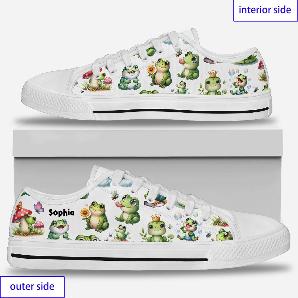 Einfach ein Mädchen, das Frösche liebt – personalisierte Frosch-Sneaker