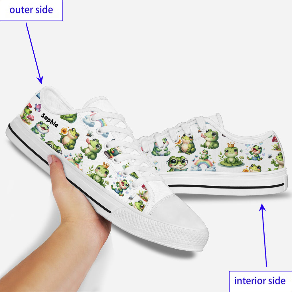 Einfach ein Mädchen, das Frösche liebt – personalisierte Frosch-Sneaker