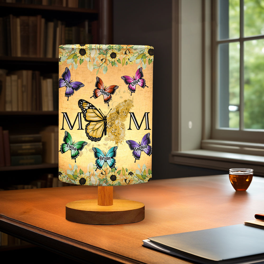 Florale Schmetterlinge – Personalisierte Tischleuchte „Mutter“ mit Holzsockel