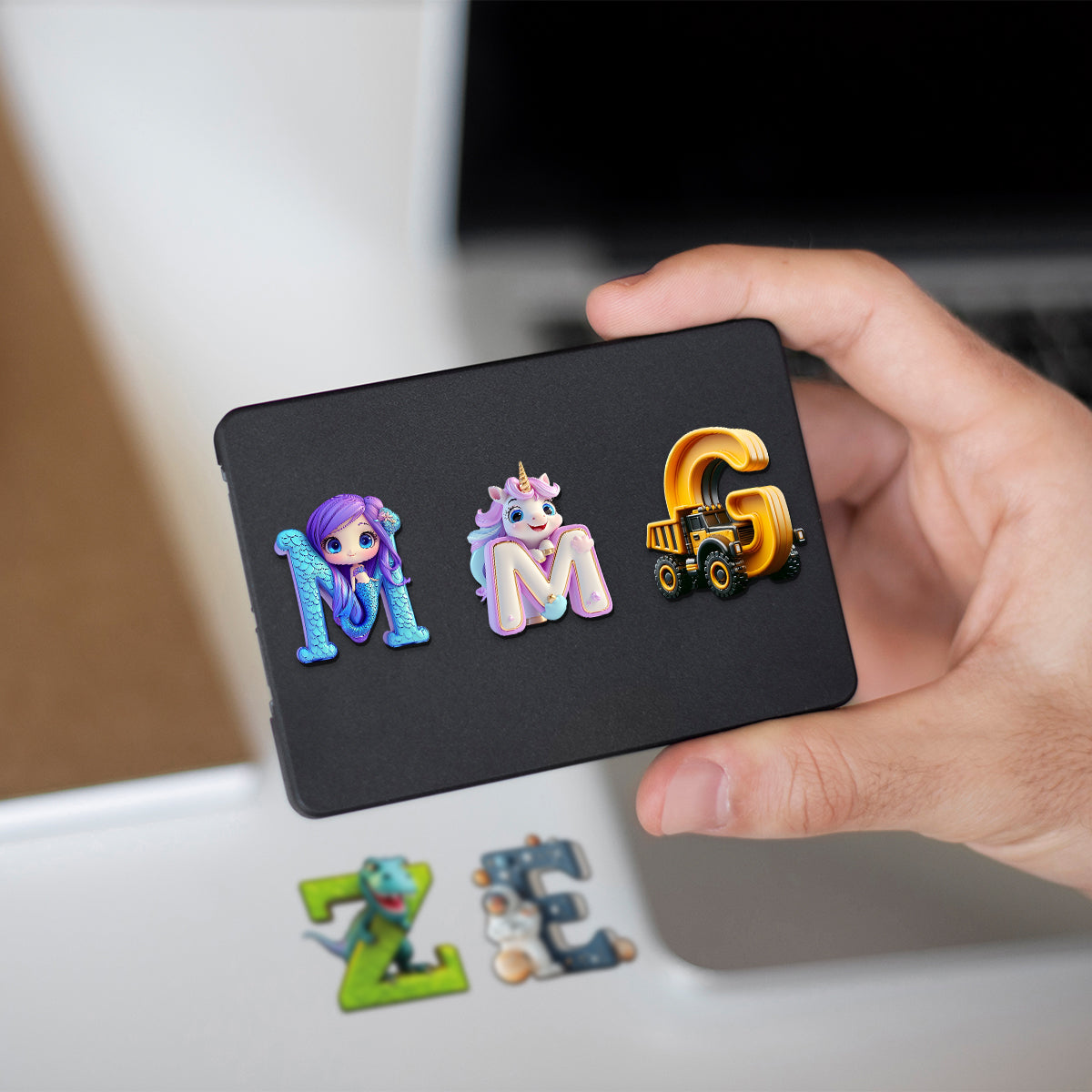 Einzigartige Buchstaben – personalisierter Kindermagnet