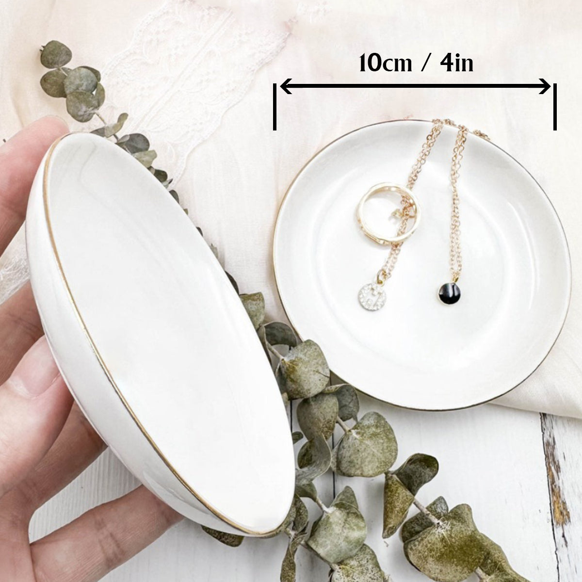 Blue & Pink Floral Toil Letter - Personalized Gift For Friend Fully Printed Jewelry Dish