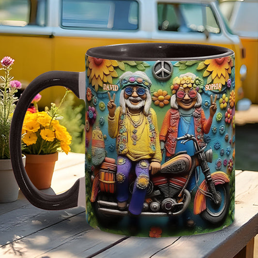 Liebe und Frieden – Personalisierte Tasse mit Hippie-Akzent