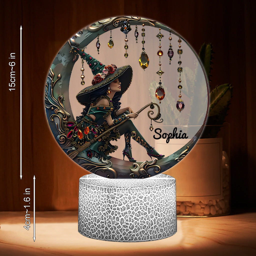 Wunderschöne Hexe – Personalisierte, hexenförmige Leuchtplatte