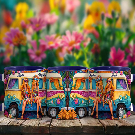 Wildflower Wheels – Personalisierte Tasse mit Hippie-Akzent